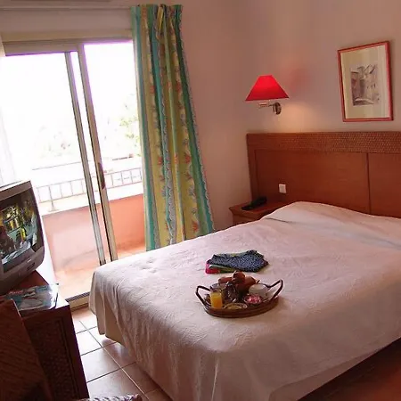 Kalliste 3* Porto (Corsica)