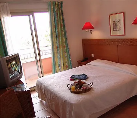 Hotel Kalliste 3*