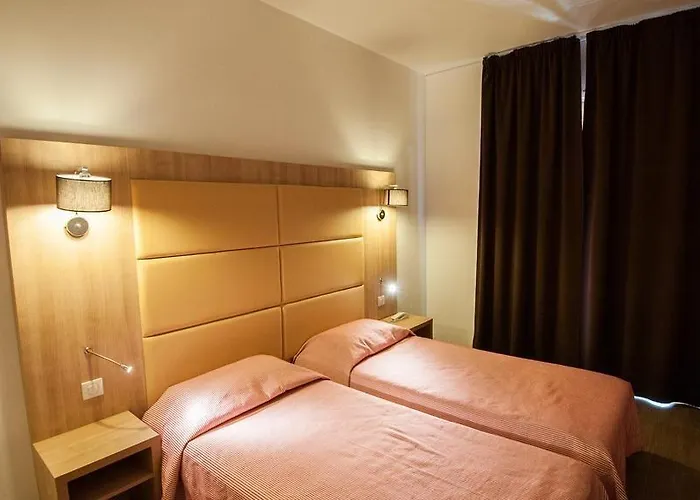 Kalliste Hotel 3*