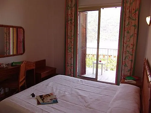 Kalliste Hotel 3*